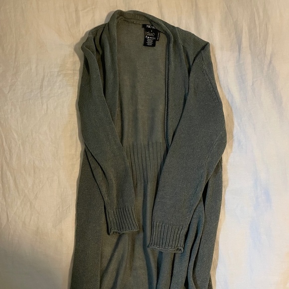 Nic and Zoe Cardigan - Picture 1 of 1